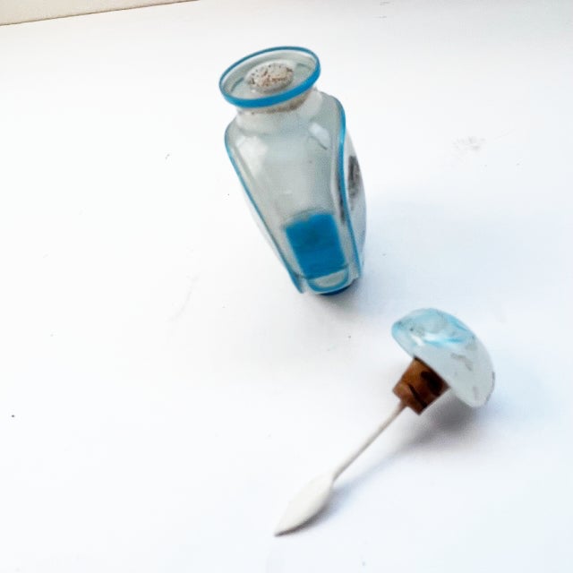 Japanese Antique Hand-Painted Japanese Parfum Flacon For Sale - Image 3 of 8