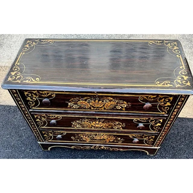 Nice antique Victorian 3 drawer cottage pine chest of drawers. Chest shows pin and cove style dovetails typical of the...