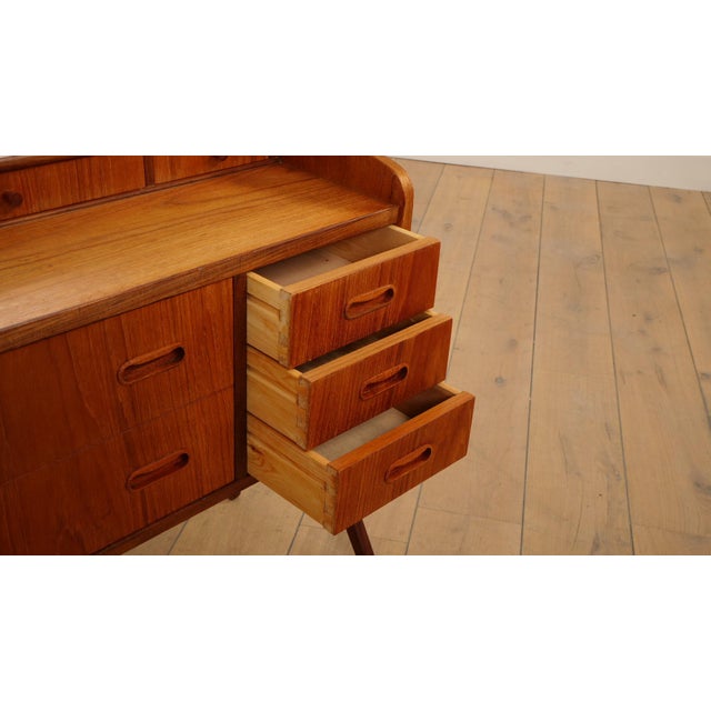 Vintage Dressing Table with Mirror For Sale - Image 9 of 12
