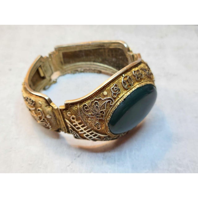 Chinese Vintage Chinese Export Filigree Gilded Silver Bracelet With Bloodstone Cabochon For Sale - Image 3 of 10