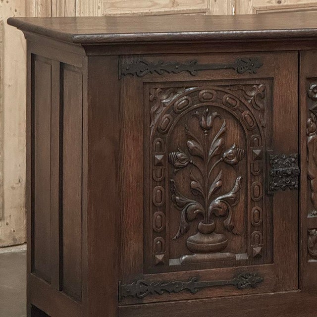 French Gothic Revival Oak Coffer Buffet With Iron Hardware For Sale - Image 10 of 18