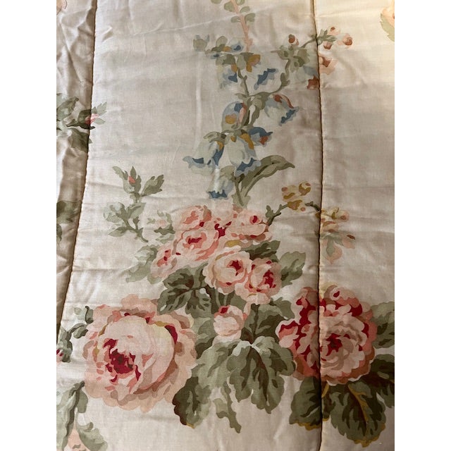 Ralph Lauren King Bedding Set - Comforter, Four (4) Pillowcases & Bedskirt For Sale - Image 6 of 12