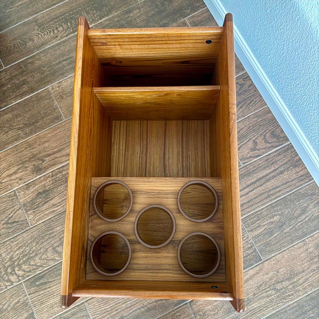 Mid-Century Modern Mid Century Danish Modern Model Dk-7480 by Kai Kristiansen for Vildbjerg Møbelfabrik Teak Side Table & Mobile Bar For Sale - Image 3 of 12