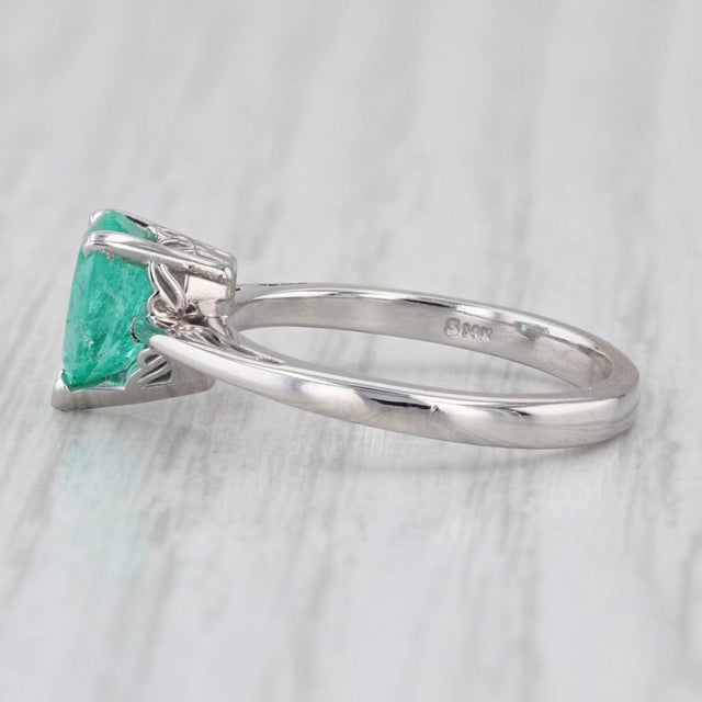 Metal 0.65ct Emerald Pear Solitaire Ring 14k White Gold Size 5 Engagement For Sale - Image 7 of 8