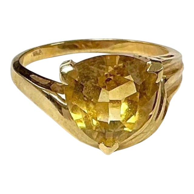 Three Carat Trillion Cut Citrine 10k Yellow Gold Ring For Sale