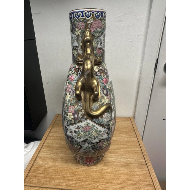 Mid 20th Century Chinese Famille Rose Medallion Flask Vase Gilt Dragon Handles Marked For Sale In Philadelphia - Image 6 of 9