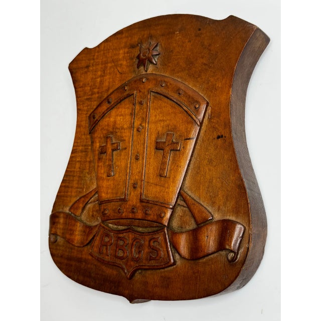 Arts & Crafts C1919 Hand-Carved Heraldic School Crest Plaque — Rivington & Blackrod Grammar School, Lancashire Wall Crest Sculpture For Sale - Image 3 of 18