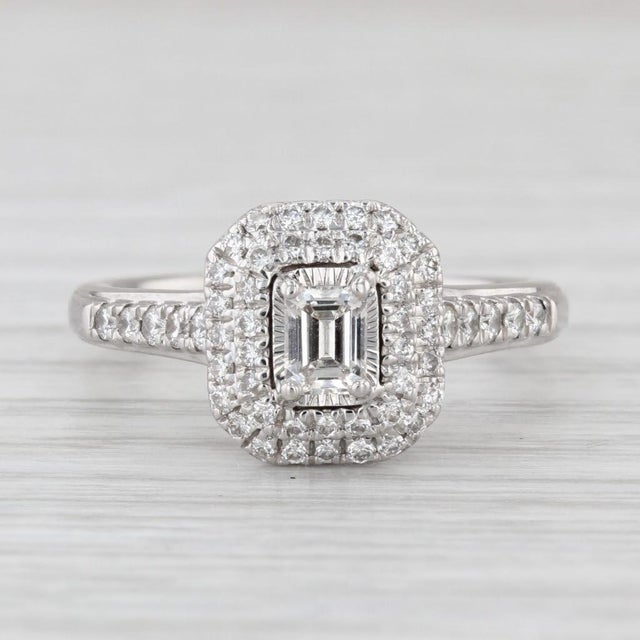 0.75ctw Emerald Cut Diamond Halo Engagement Ring 14k White GoldSize 7 For Sale In Greensboro - Image 6 of 8