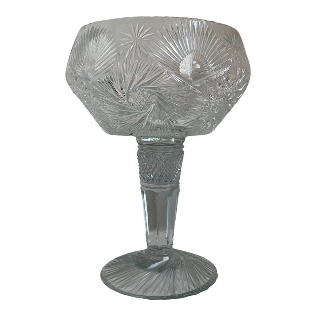 Early 20th-Century Eastern European Hand-Cut Crystal Starburst Pedestal Compote Centerpiece For Sale