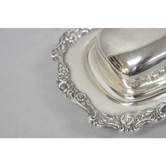 Vintage International Silver Countess Silver Plated Covered Butter Dish For Sale In Philadelphia - Image 6 of 12