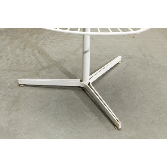 Mid-Century Modern Vladimir Kagan for Kagan-Dreyfuss 'Capricorn' Tiered Side Table, circa 1958 For Sale - Image 3 of 12