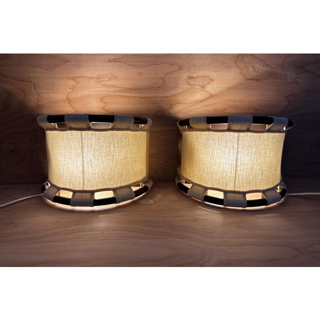 Mid-Century Modern Pair of Linen and Bamboo Wall Sconces by Anna Ehrner for Ateljé Lyktan, C. 1970 For Sale - Image 3 of 11
