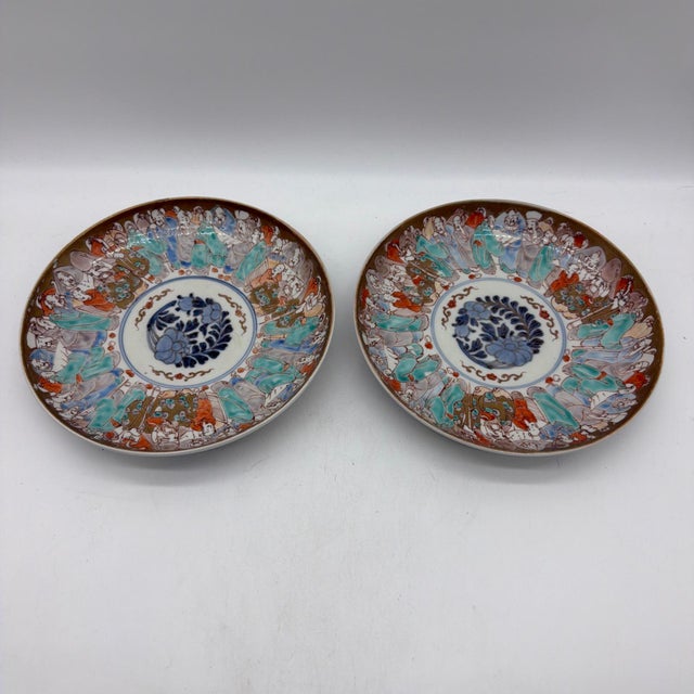 Lavender 19th Century Japanese Kutani "Thousand Scholars" Porcelain Plates - Pair (8.5") For Sale - Image 8 of 16