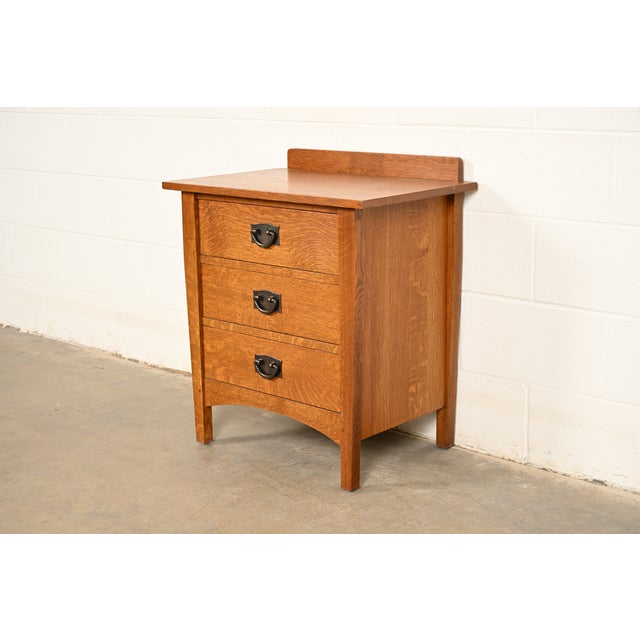 A beautiful Mission or Arts & Crafts three-drawer bachelor chest, bedside chest, or nightstand By L. & J.G. Stickley USA,...