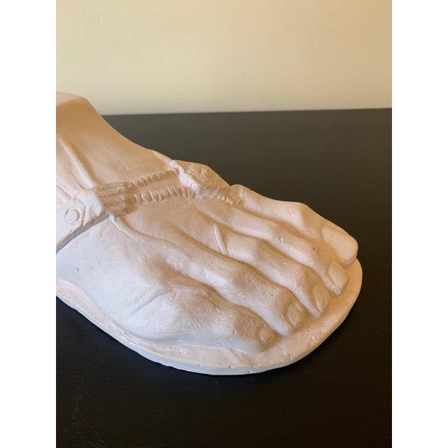 English Grand Tour Style Greek or Roman Plaster Foot Sculpture For Sale - Image 3 of 12