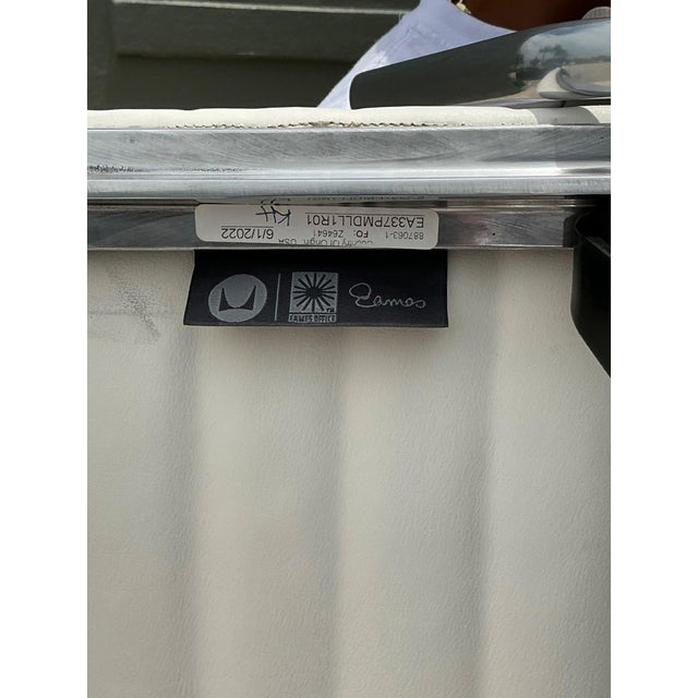 White Vintage Eames for Herman Miller Aluminum Group Management Chair For Sale - Image 8 of 18
