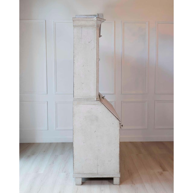 18th century Swedish Gustavian secretary cabinet For Sale - Image 10 of 15