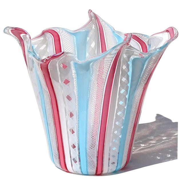 Abstract Vintage Murano Fratelli Toso Pink White Blue Italian Art Glass Decorative Fazzoletto Flower Vase For Sale - Image 3 of 11