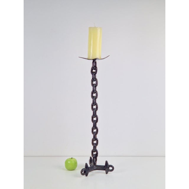 Brutalist Brutalist Chain Floor Candleholder from Franz West, France, 1960s For Sale - Image 3 of 7