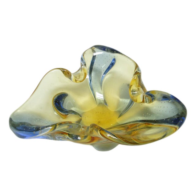 Czechoslovakian Vase by Hanna Machanovska for Mstisov Glassworks, 1960s For Sale