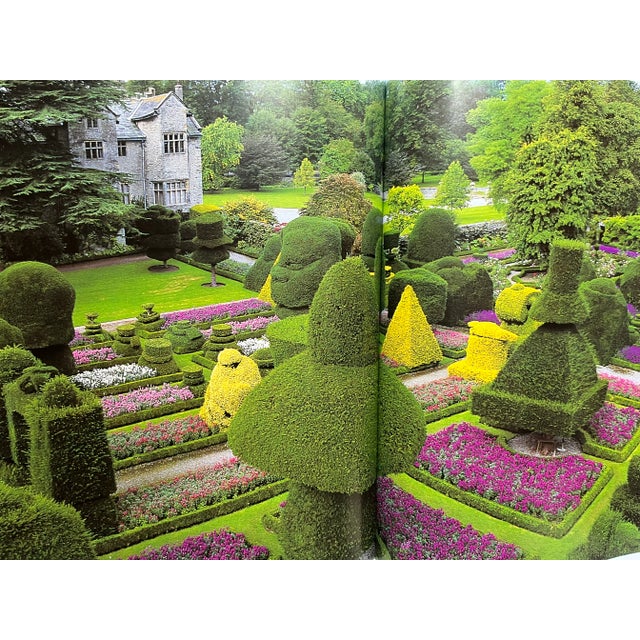 Harry N. Abrams "Gardens in Time"Alain Le Toquin-Abrams-2006 For Sale - Image 4 of 10