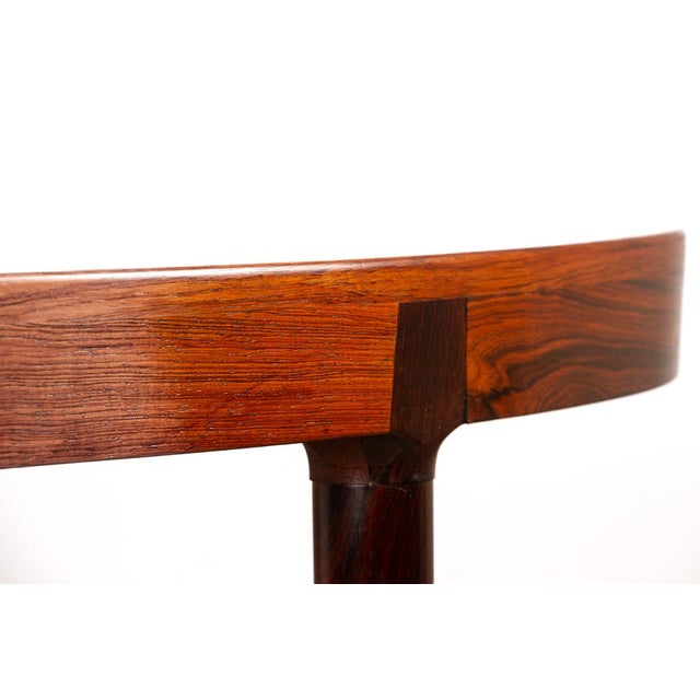 1960s Large Danish Oval Extendable Dining Table in Rosewood by Harry Østergaard for Randers Mobelfabrik, 1960s For Sale - Image 5 of 16