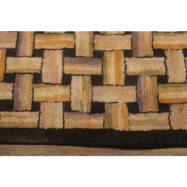 American Hooked Wool Allover Floral 1880s Antique Beige Folk Art Carpet Rug For Sale - Image 10 of 10