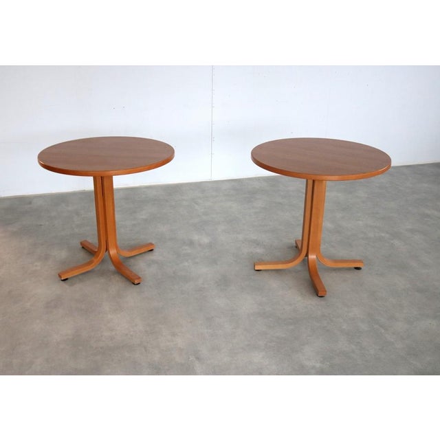Mid-Century Modern Vintage Round Dining Table, 1970s For Sale - Image 3 of 10