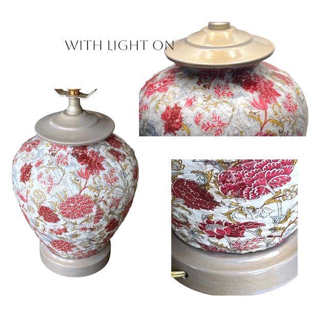 American William Morris "Cray" Pattern Table Lamp in Lavender and Gold Accents. For Sale - Image 3 of 3