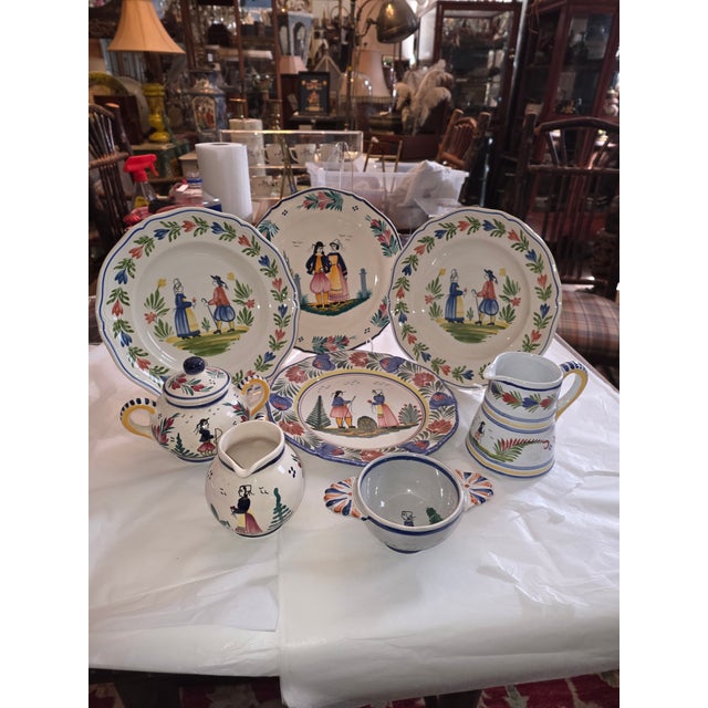 Collection of Eight Quimper French Faience Serveware Pieces For Sale - Image 13 of 16