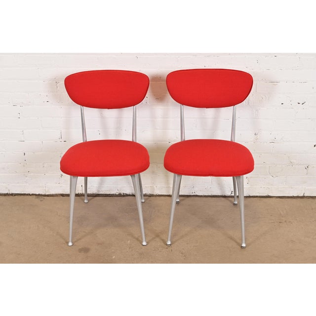 A sleek and stylish pair of Mid-Century Modern "Gazelle" side chairs or dining chairs By Shelby Williams USA, Mid-20th...