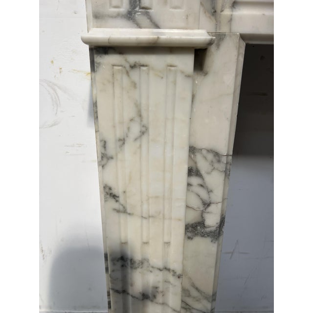 Louis XVI Style Fireplace in White Carrara Veined Marble, 19th Century For Sale - Image 10 of 16
