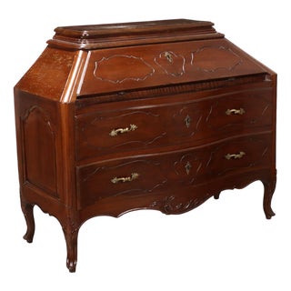 18th Century Baroque Walnut Flap For Sale