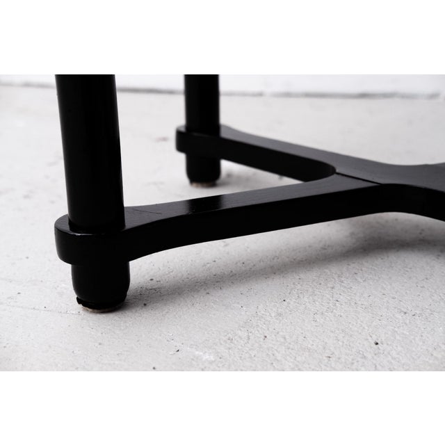 Small Art Nouveau Black Bentwood Side Table in the style of Josef Hoffmann, 1915 For Sale - Image 5 of 18