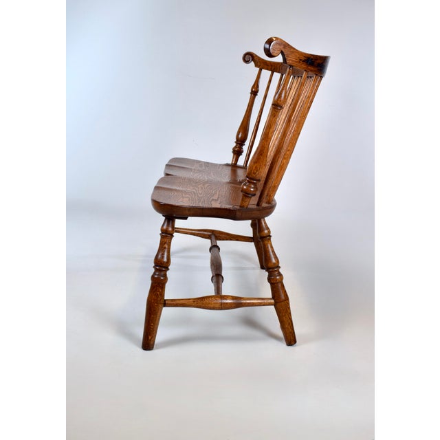 1970s 20th Century American Comb Back Windsor Settee Bench For Sale - Image 5 of 16