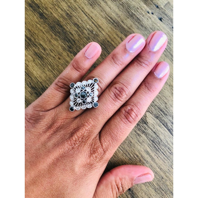 Roshe Jewels Diamond Ring, 2.13 Carats Black and White Diamond 14k White Gold, Size 7 For Sale - Image 4 of 9