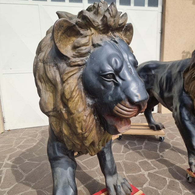 Large Bronze Sculptures of Lions, 1870, Set of 2 For Sale - Image 10 of 18