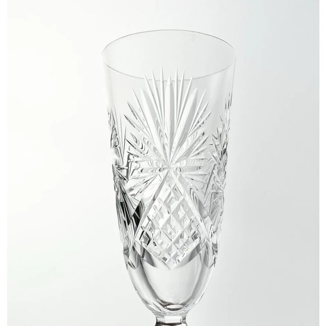 1950s Vintage Swirl Star & Fan Cut 4 Crystal Fluted Champagne Glasses For Sale In Dallas - Image 6 of 7