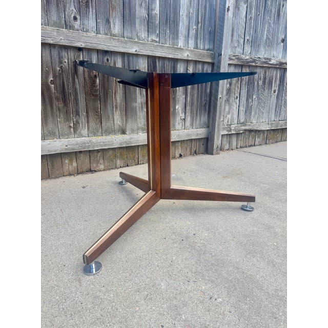 Dunbar Furniture Vintage Dining Table With Edward Wormley for Dunbar Base For Sale - Image 4 of 4