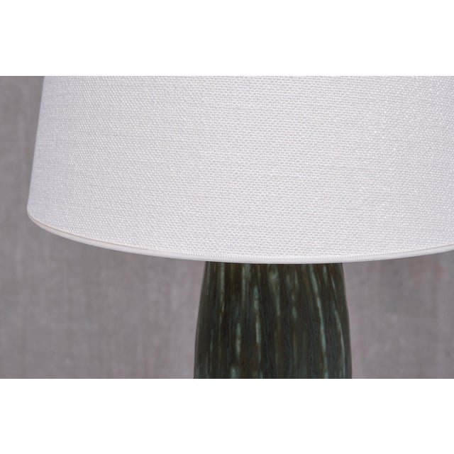 Rubus Green Ceramic Table Lamp by Gunnar Nylund for Rörstrand, 1960s For Sale - Image 9 of 12