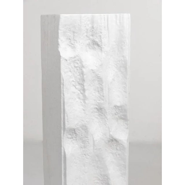 White Large German White Op Art Vase in Porcelain by Martin Freyer for Rosenthal, 1960s For Sale - Image 8 of 11