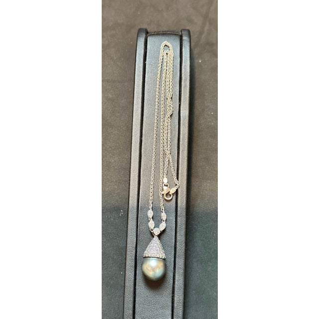 14 mm Black Round Tahitian Pearl & 2 Ct Diamond 14 Kt Gold Pendant /Necklace For Sale - Image 17 of 18