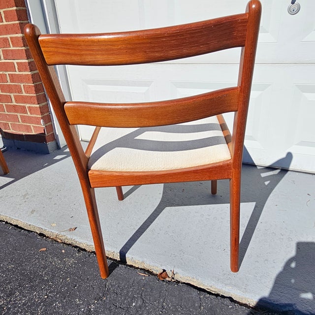 Modern Set of 4 Late 20th Century Mid-Century Modern Chairs For Sale - Image 3 of 17