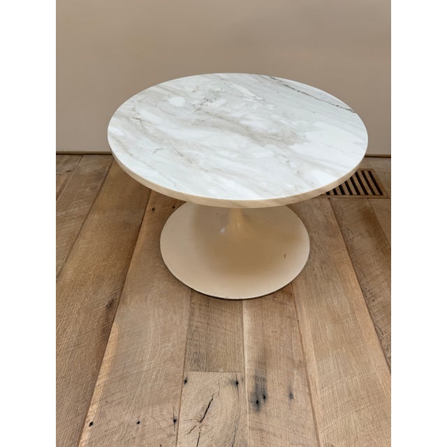 Knoll 1960s Vintage Marble Top Low Saarinen Side Tables, a Pair For Sale - Image 4 of 12