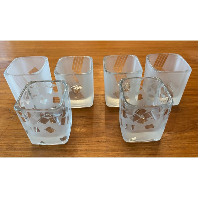 Late 20th Century Set of 6 Vintage Frosted Geometric Lowball Glasses by Robert McCandless For Sale - Image 4 of 12