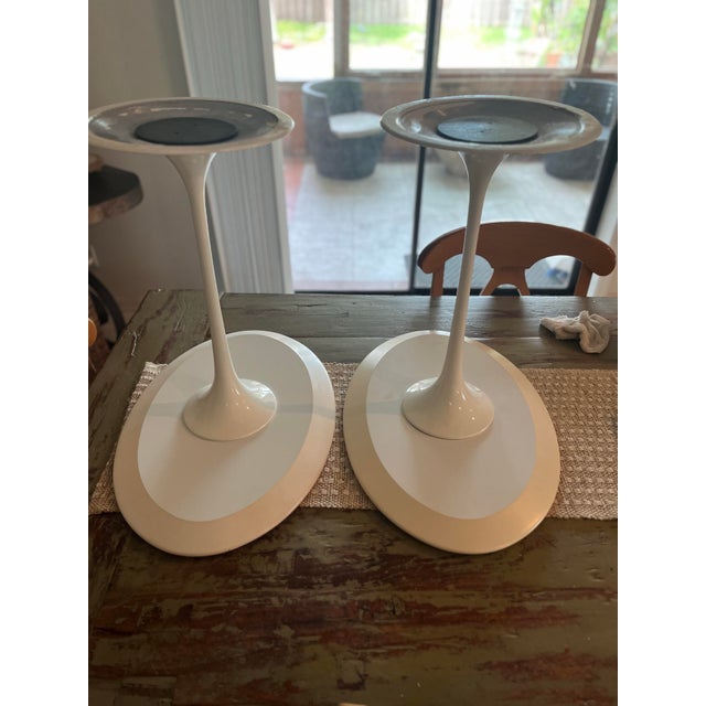 1980s Pair of Authentic Knoll International Saarinen Oval Tulip Side Tables For Sale - Image 9 of 12