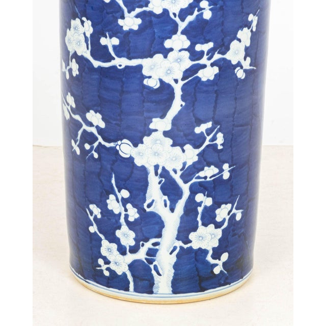 Chinese Blue and White Porcelain Umbrella Stand For Sale - Image 4 of 6