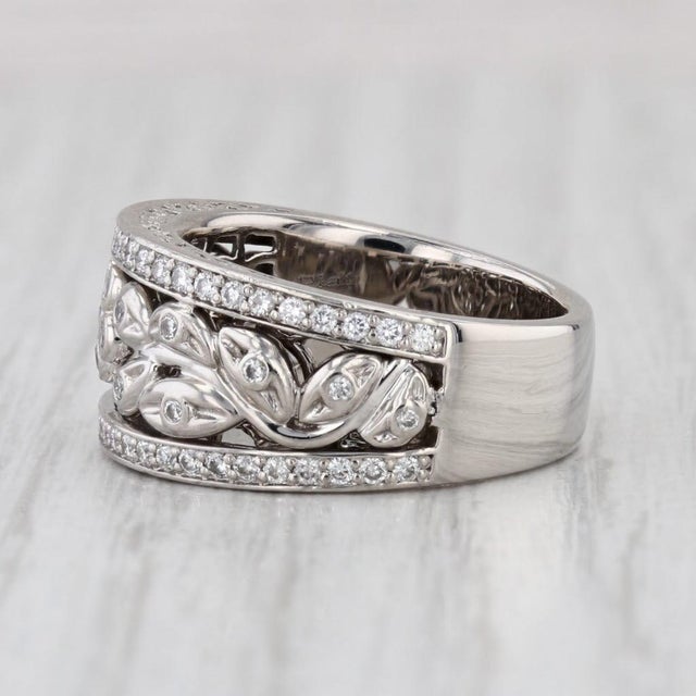 Vintage Ornate 0.58ctw Diamond Flower Ring Platinum Wedding Anniversary Size 6 For Sale In Greensboro - Image 6 of 8