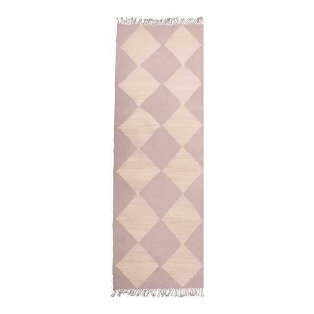 Champagne Blush & Dusty Rose Diamond Checker Zanafi Flatweave Moroccan Wool Runner Rug 2.5x8 For Sale