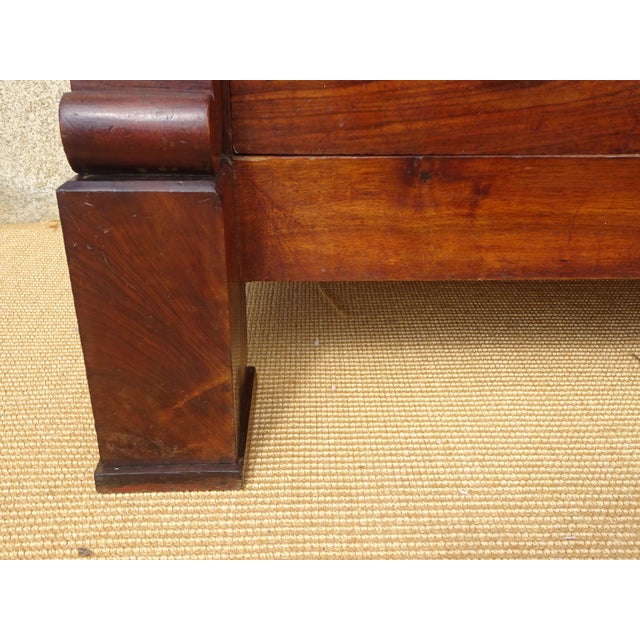Chest of Drawers in Walnut, 1820s For Sale - Image 12 of 18